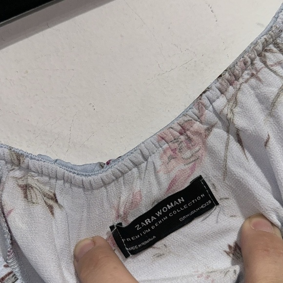 ZARA Floral Off the Shoulder Maxi Dress sz medium soft silky 100% viscose - Picture 4 of 5